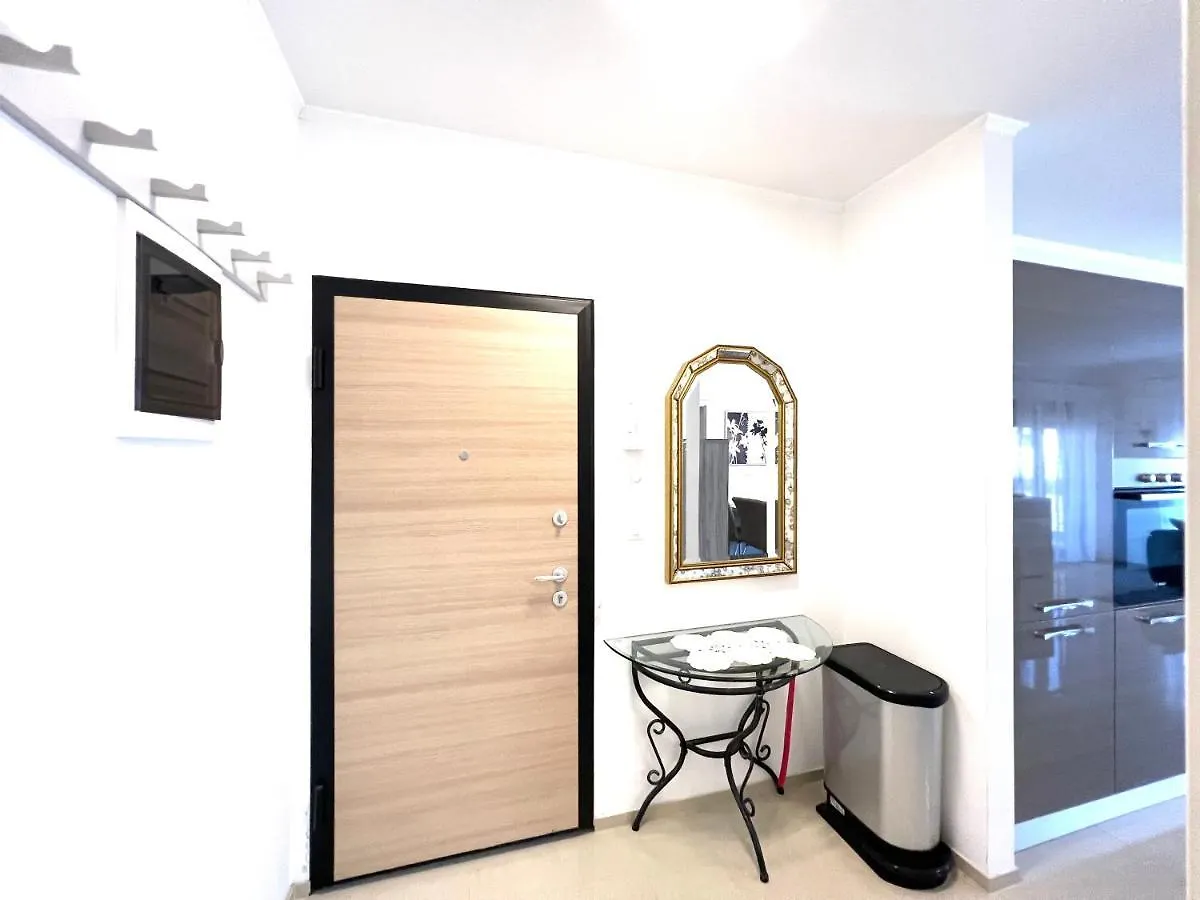 Apartment Vita 메덜린